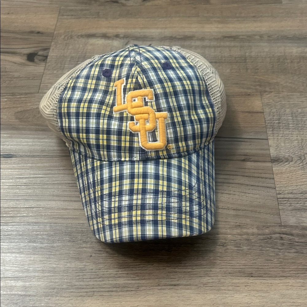 NCAA Plaid Cap with Blue and Yellow Design